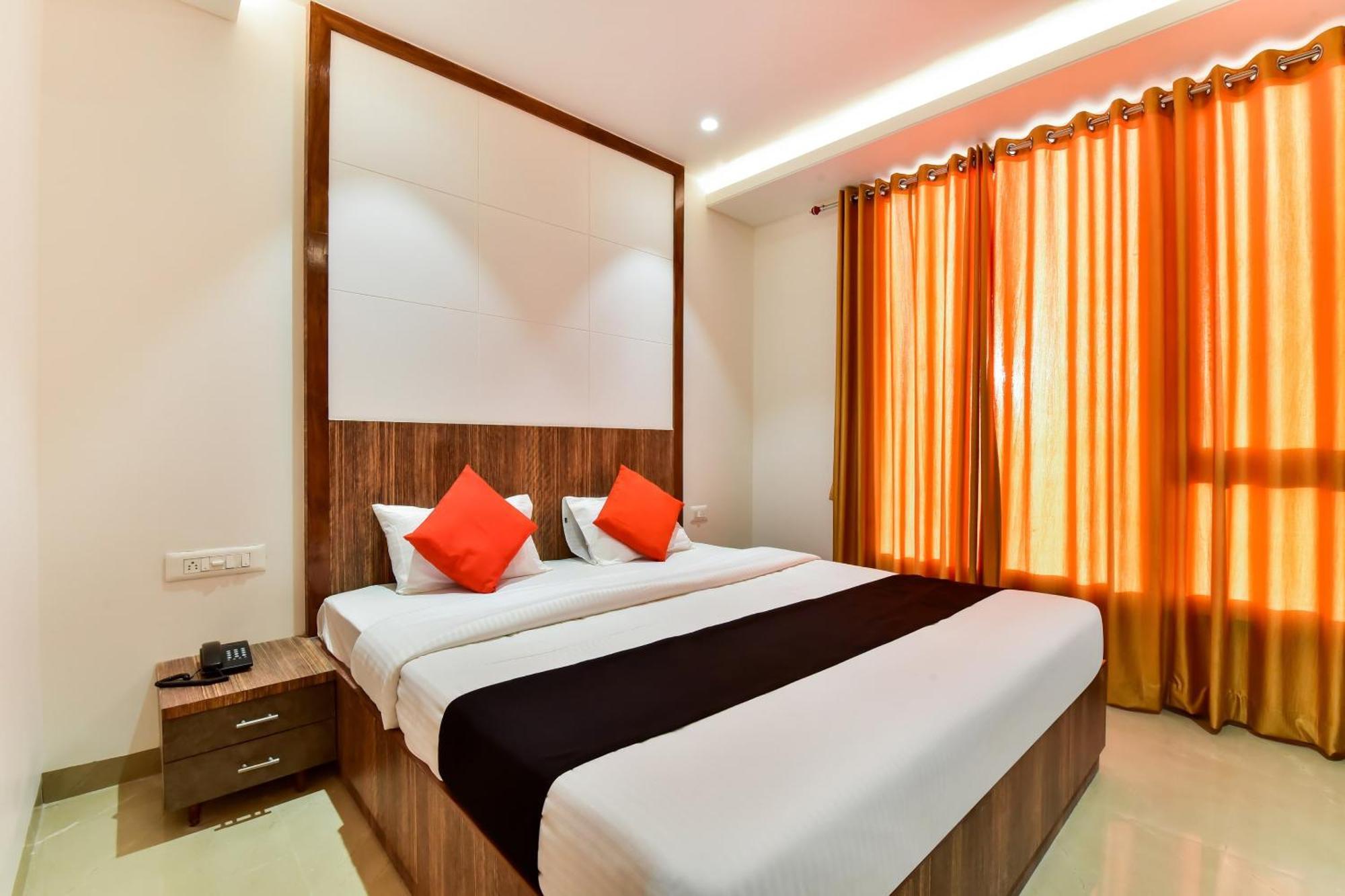 Capital O Maurya Inn Джодхпур Экстерьер фото
